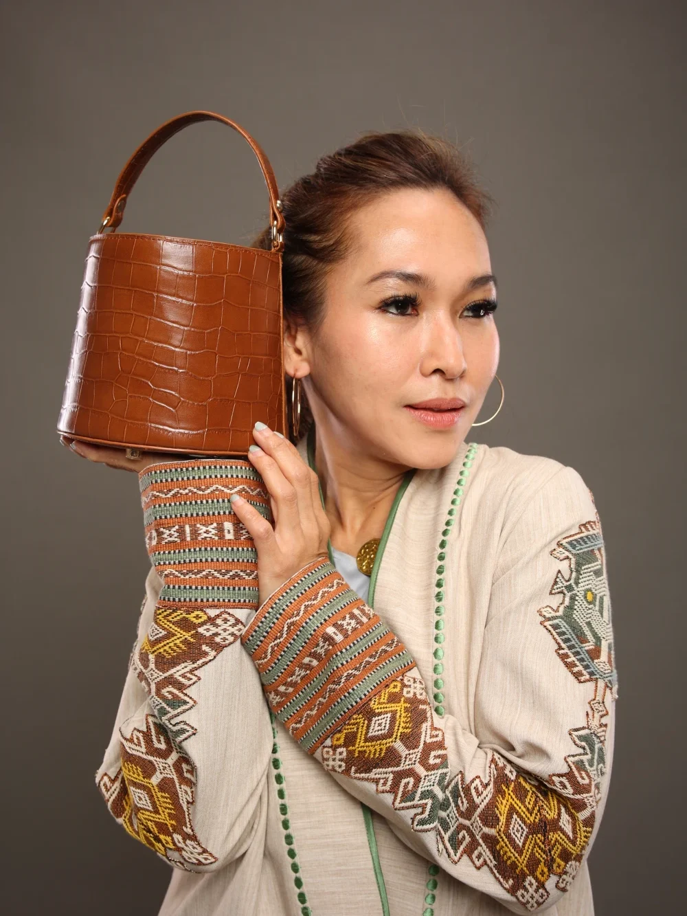 Cow Leather & Bali Embroidery_1